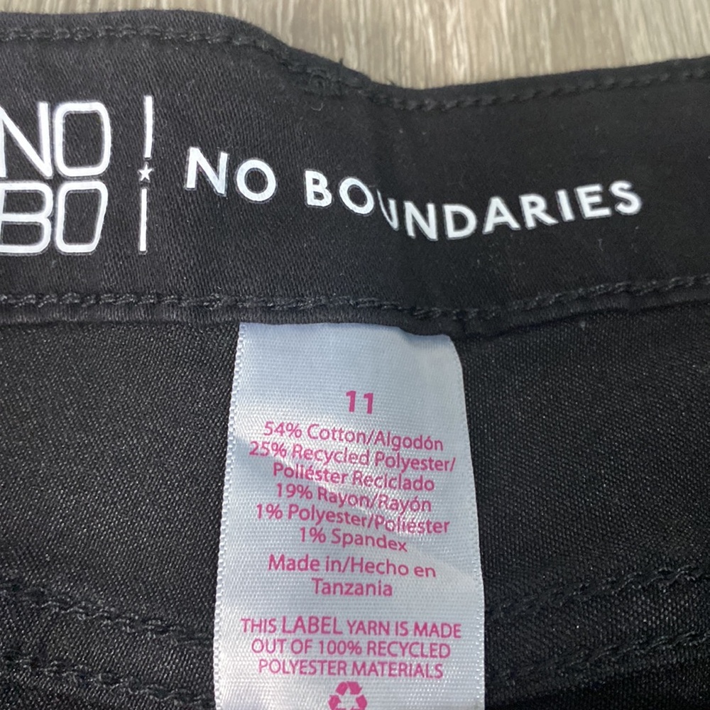 High-Rise Pants - Picture 4 of 4